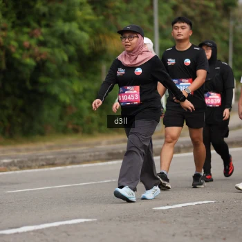 Runner Photo 4083414