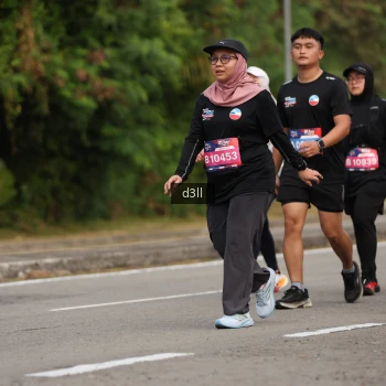 Runner Photo 4083415