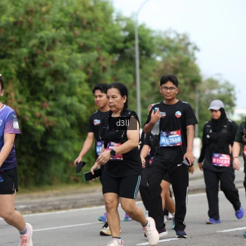 Runner Photo 4083420