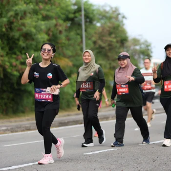 Runner Photo 4083439