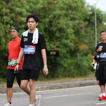 Runner Photo 4083465