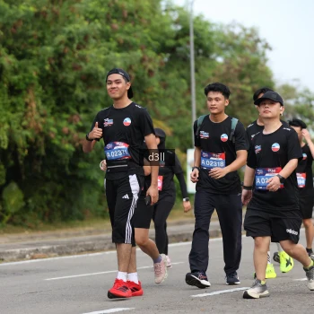 Runner Photo 4083473