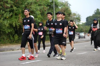 Runner Photo 4083478