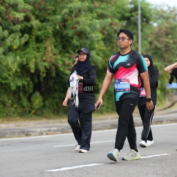 Runner Photo 4083494