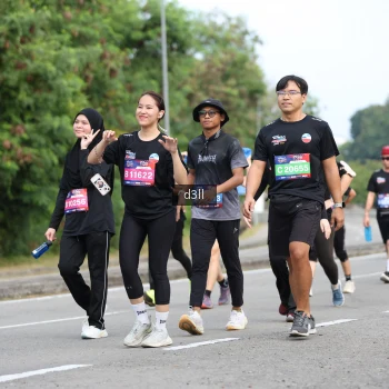 Runner Photo 4083497