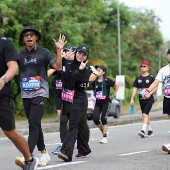 Runner Photo 4083509