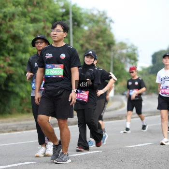 Runner Photo 4083515