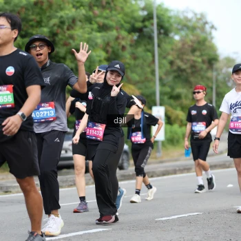 Runner Photo 4083516