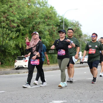 Runner Photo 4083543