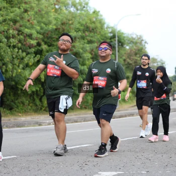 Runner Photo 4083552