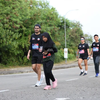 Runner Photo 4083559