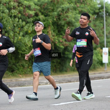 Runner Photo 4083610