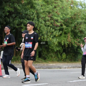Runner Photo 4083611