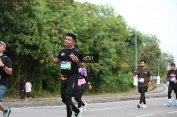 Runner Photo 4083614