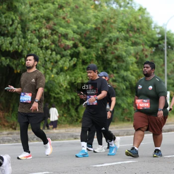 Runner Photo 4083626