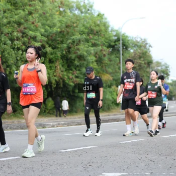 Runner Photo 4083649