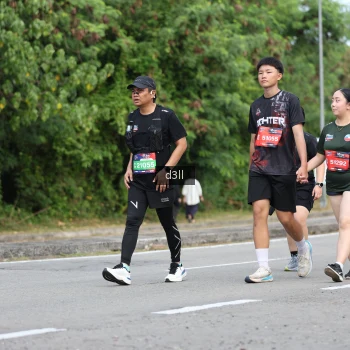 Runner Photo 4083651