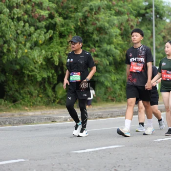 Runner Photo 4083655