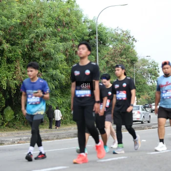 Runner Photo 4083659