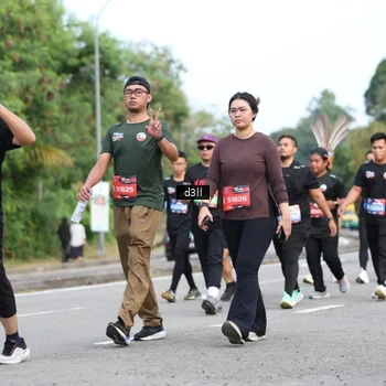 Runner Photo 4083682