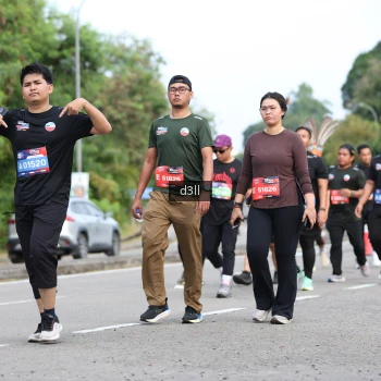 Runner Photo 4083685