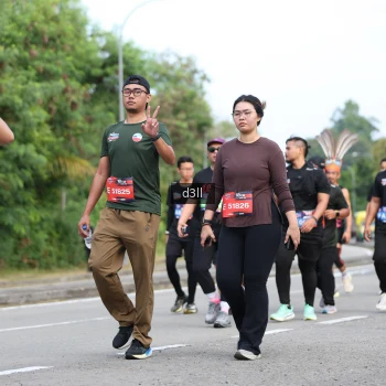 Runner Photo 4083687