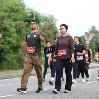 Runner Photo 4083689