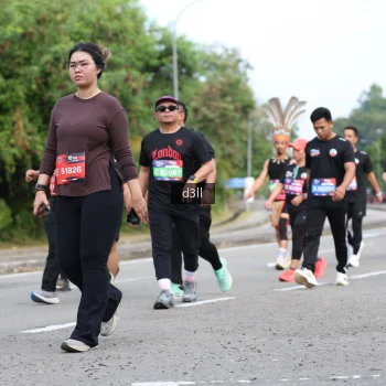 Runner Photo 4083699