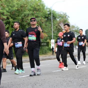 Runner Photo 4083700