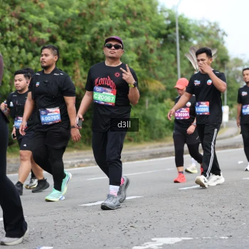 Runner Photo 4083701