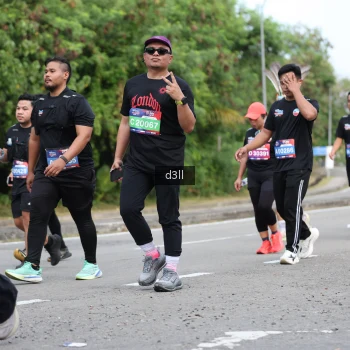 Runner Photo 4083702