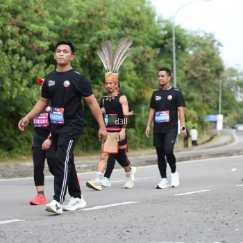 Runner Photo 4083709