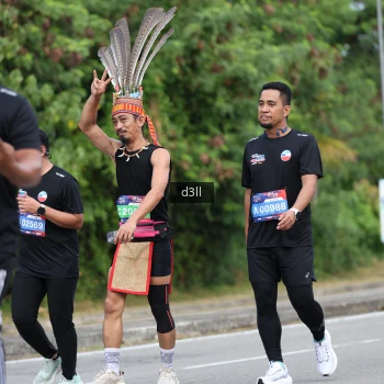 Runner Photo 4083713