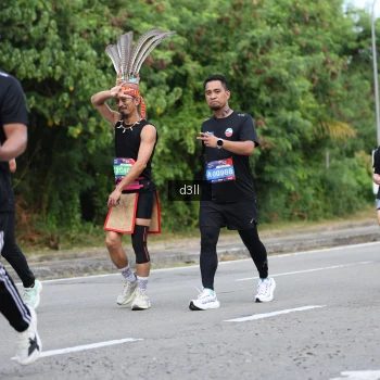 Runner Photo 4083717