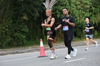 Runner Photo 4083723