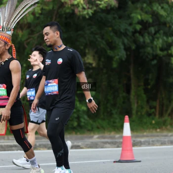 Runner Photo 4083734