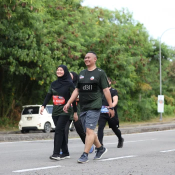 Runner Photo 4083743