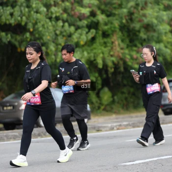 Runner Photo 4083755