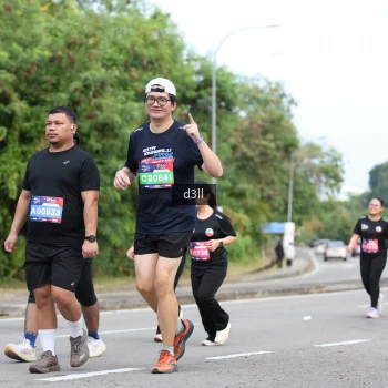 Runner Photo 4083779