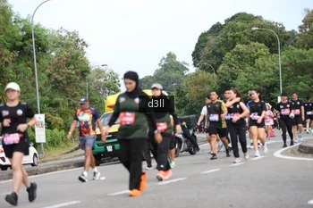 Runner Photo 4083799