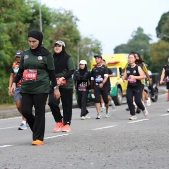 Runner Photo 4083808
