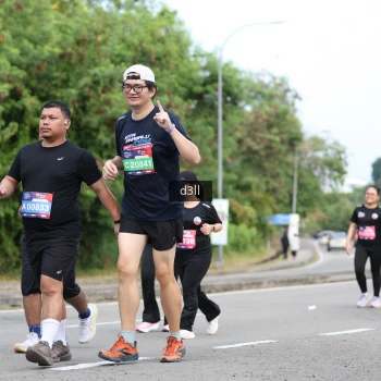 Runner Photo 4083814
