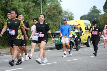 Runner Photo 4083832