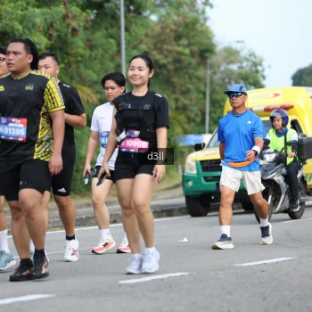Runner Photo 4083833