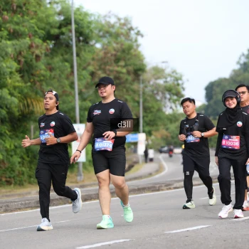 Runner Photo 4083865