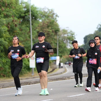 Runner Photo 4083871
