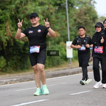 Runner Photo 4083873