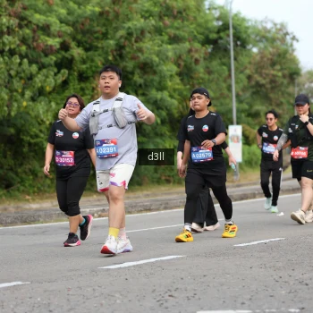 Runner Photo 4083897