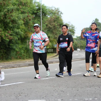 Runner Photo 4083908