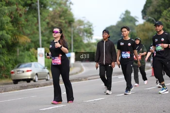 Runner Photo 4083943